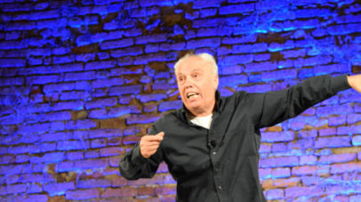 Tra radici e ali del teatro, recensione di “Mistero Buffo” con Pirovano